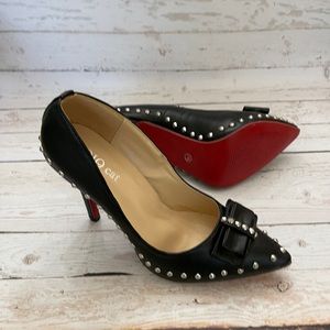 JoJo Cat Black Studded Pumps Stilettos NWOT